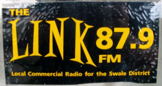 Link 87.9 Logo