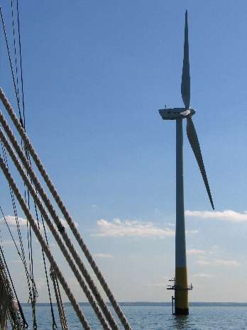 Wind turbine cose up