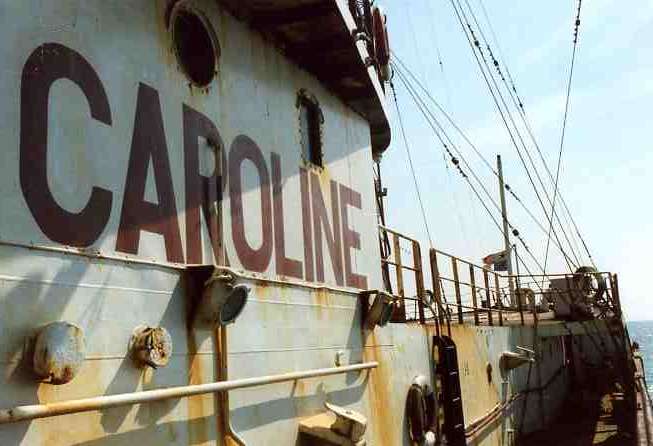 Strarboard side walkway Strarboard side walkway