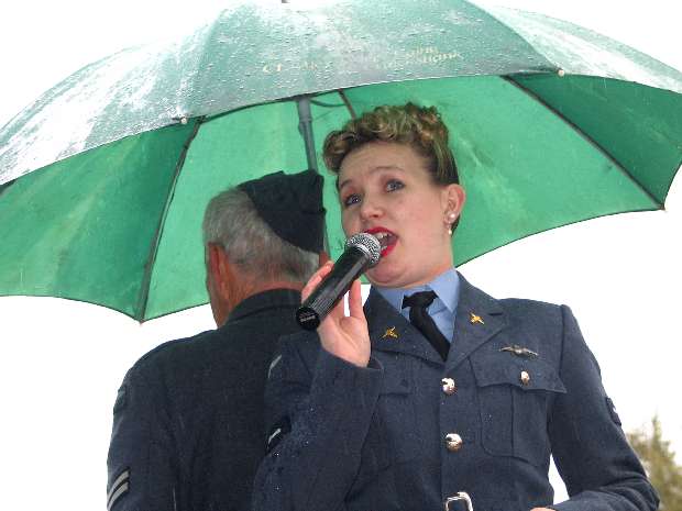 Kas still singing in the rain