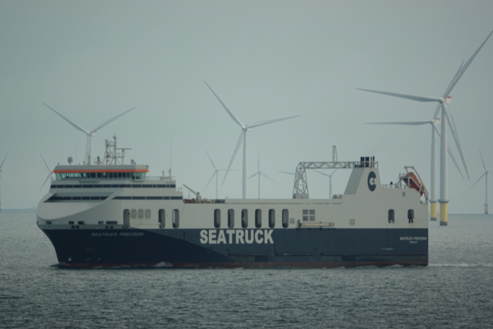 Seatruck Precision