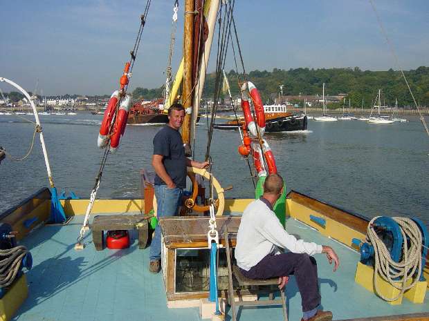 Greta underway downstream on River Medway