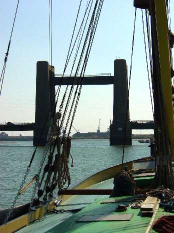 Kingferry Bridge Lifted