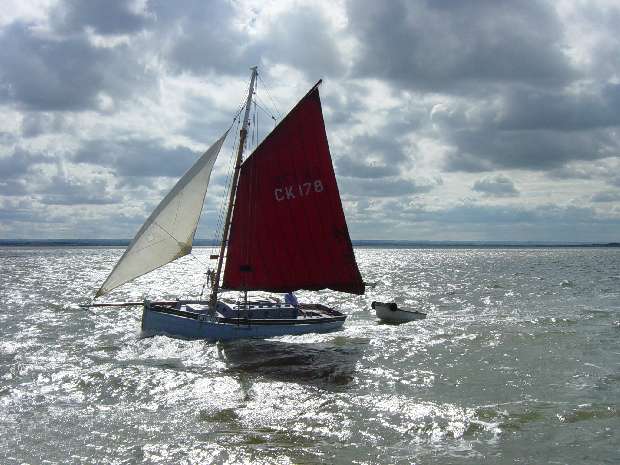 Simon's CK178 races ahead