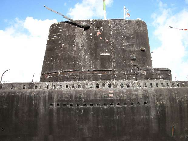 HMS Alliance conning tower close up 2