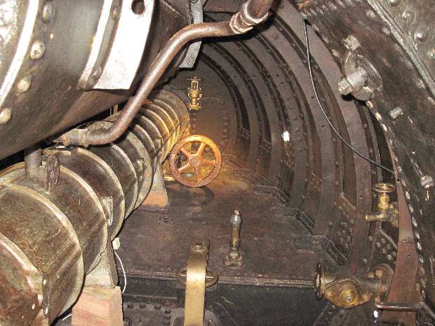 Holland 1 torpedo tube