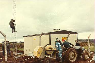 Guy wires on antenna Guy wires on antenna