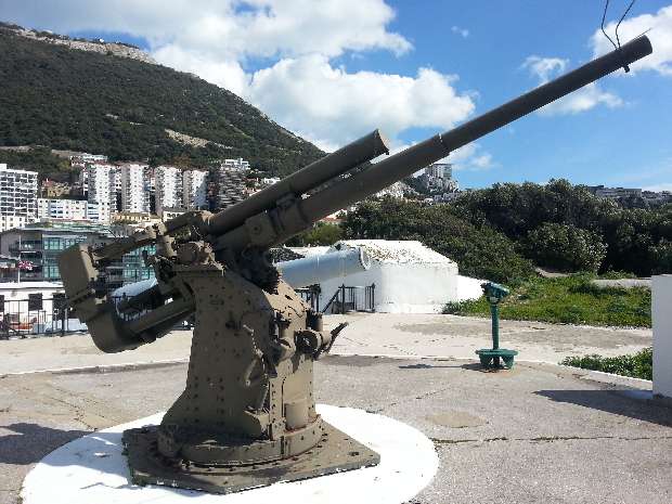 3.7" Heavy Anti-Aircraft Gun in Gibralta 3.7" Heavy Anti-Aircraft Gun in Gibralta