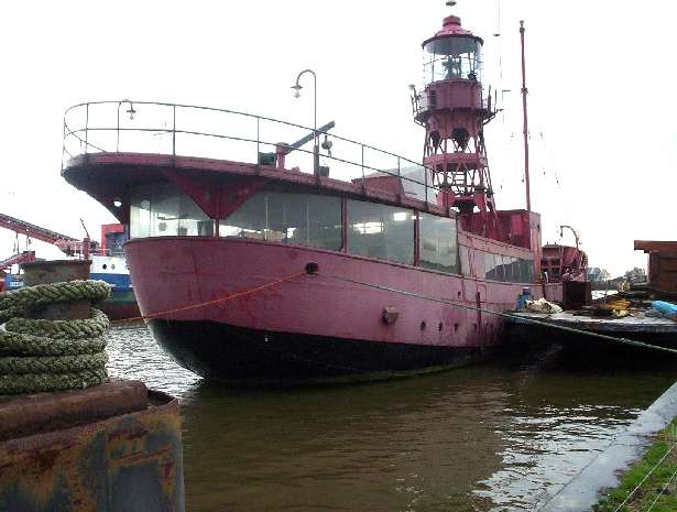 LV8 Industrial Harlingen Harbour 4