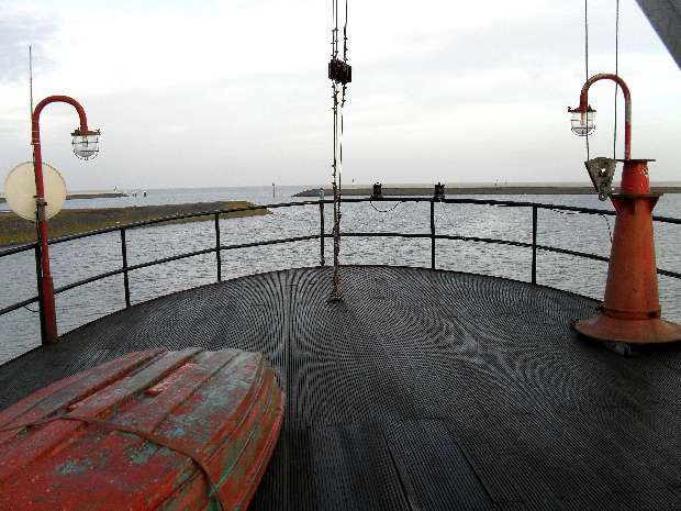 Rear top deck