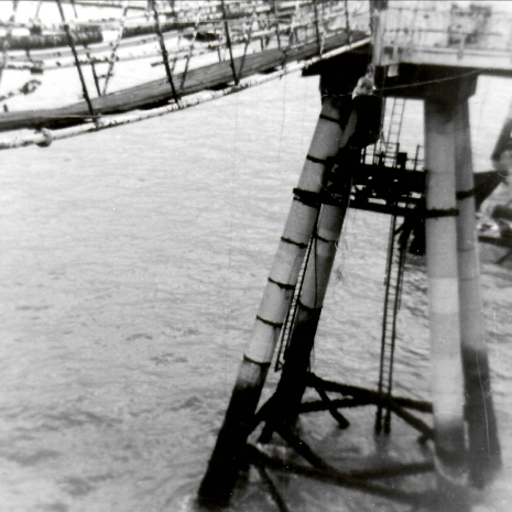 Control Tower catwalk & legs