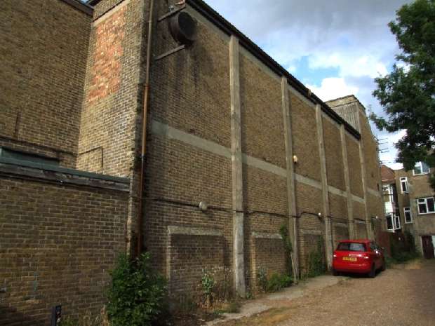 Building right rear 12/7/10