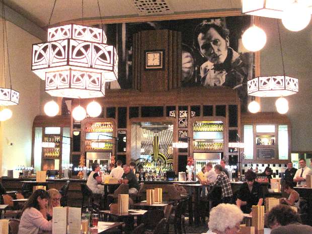 Alternative bar view