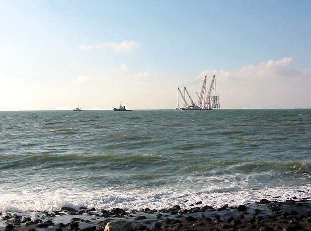 Floatila moving REM Island base