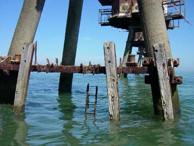 Red Sands Army Forts G1 Gun Tower legs Red Sands Army Forts G1 Gun Tower legs