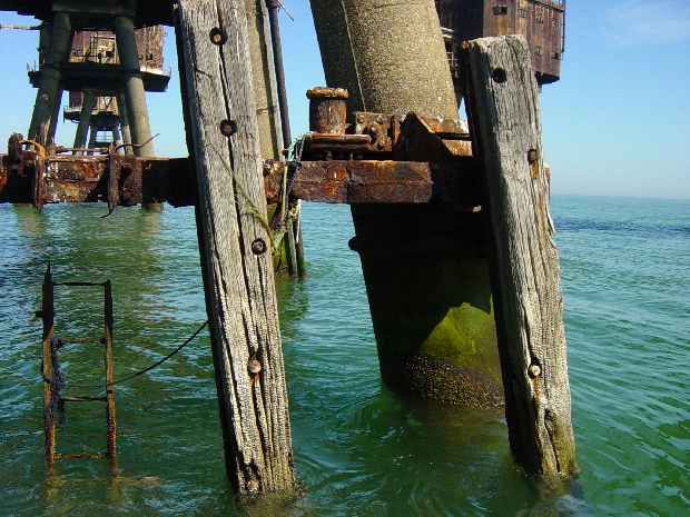 Red Sands Army Forts G1 Gun Tower legs close up Red Sands Army Forts G1 Gun Tower legs close up