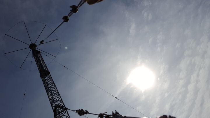 Red Sands Radio antenna new guys