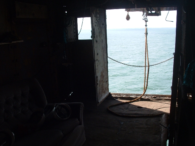 Top doors open Top doors open