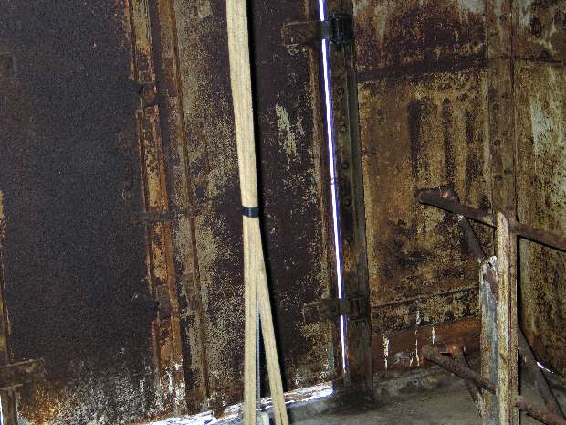 Intermediate level doors Intermediate level doors