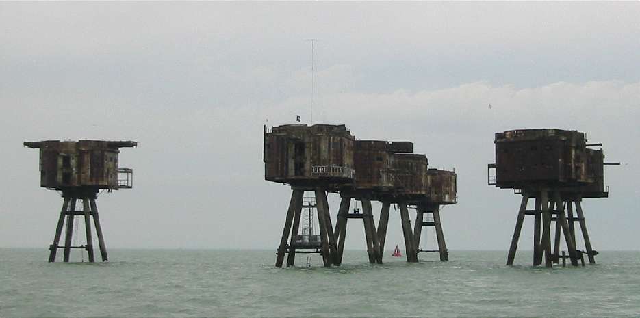 Red Sands Fort full perspective July 20007 Red Sands Fort full perspective July 20007
