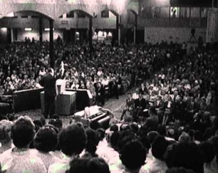 Eric Hutchings preaching