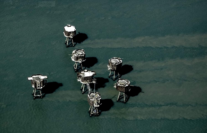 Red Sands Fort by Michael Marsh Red Sands Fort by Michael Marsh