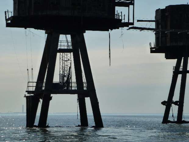 Secondary crane hoist Secondary crane hoist