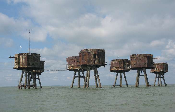 Red Sands Forts