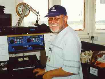 Bob Le-Roi in RNI studio