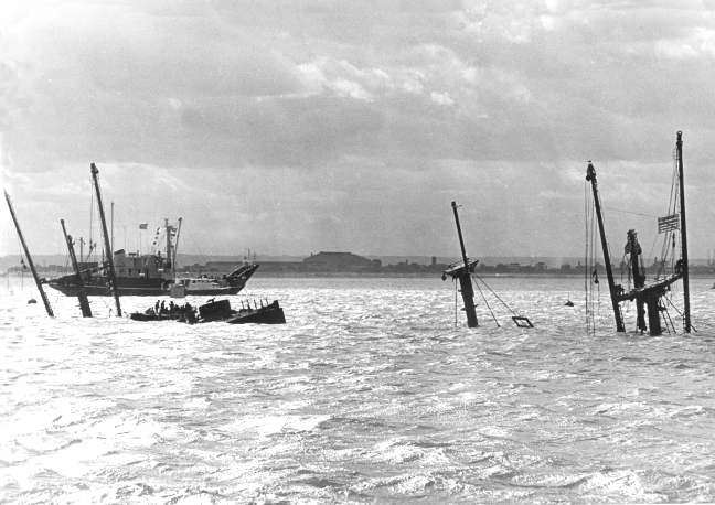 Wreck SS Richard Montgomery 1960's 1