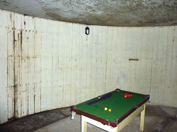 Billiard table