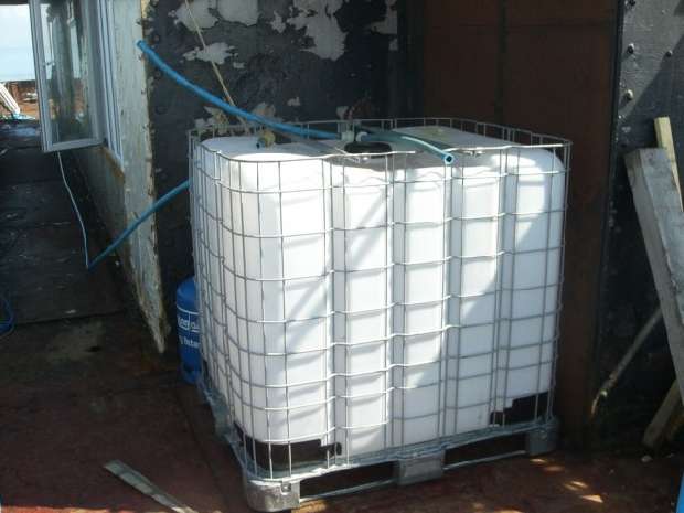 Tank is on Northern Deck Tank is on Northern Deck