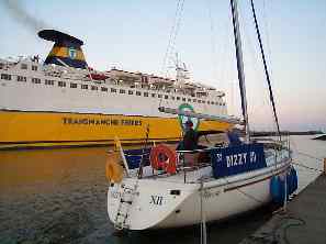 Transmanche ferry sails from Newhaven