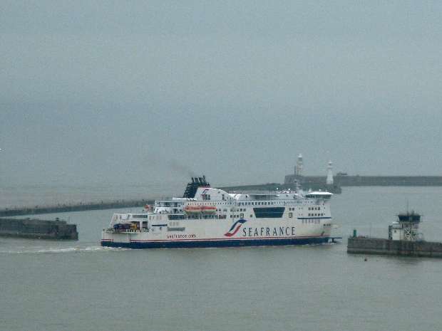 Rodin entering Dover Rodin entering Dover