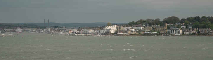 River Medina and Cowes Waterfront River Medina and Cowes Waterfront