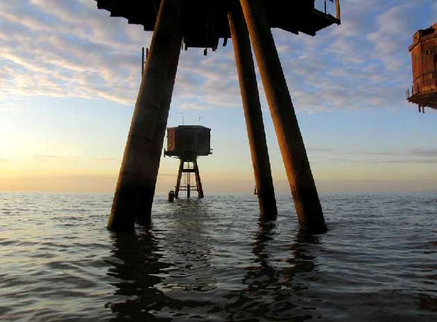 Shivering Sands Gun Towers Shivering Sands Gun Towers