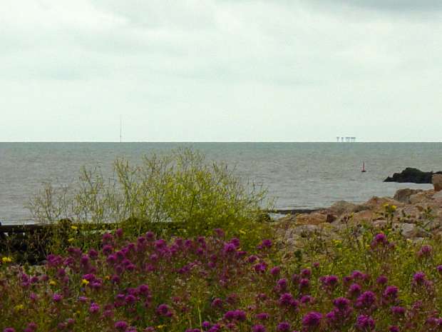Shivering Sands from Hampton in 2003 Shivering Sands from Hampton in 2003