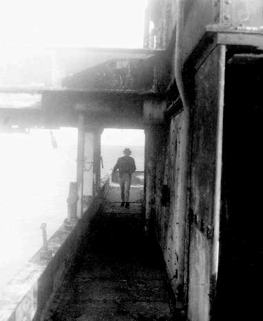 Deck walkway