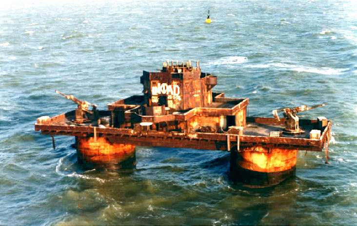 Tongue Fort from air 1981 Tongue Fort from air 1981