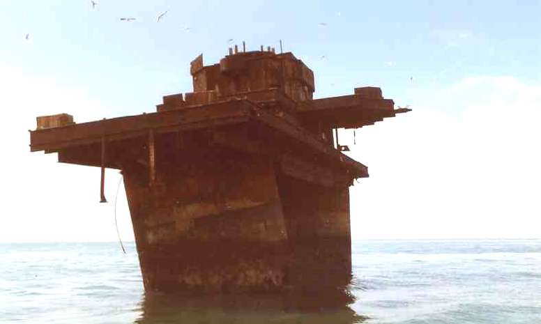 Tongue Fort July 1992 c Tongue Fort July 1992 c