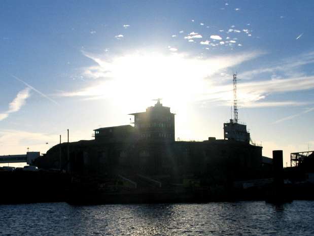 Medway VTR at Garrison Point Medway VTR at Garrison Point